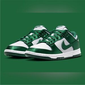 Nike Dunk Low Green Satin Women’s size 6